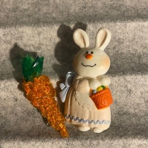 Vintage Hallmark 1975 Bernadette Bunny Lapel Pin